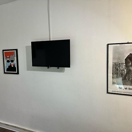 Via Zara Hostel Palermo Ngoại thất bức ảnh