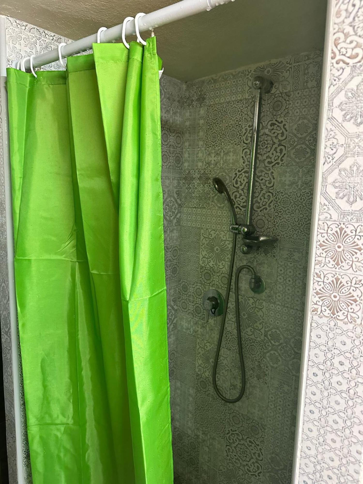 Via Zara Hostel Palermo Ngoại thất bức ảnh