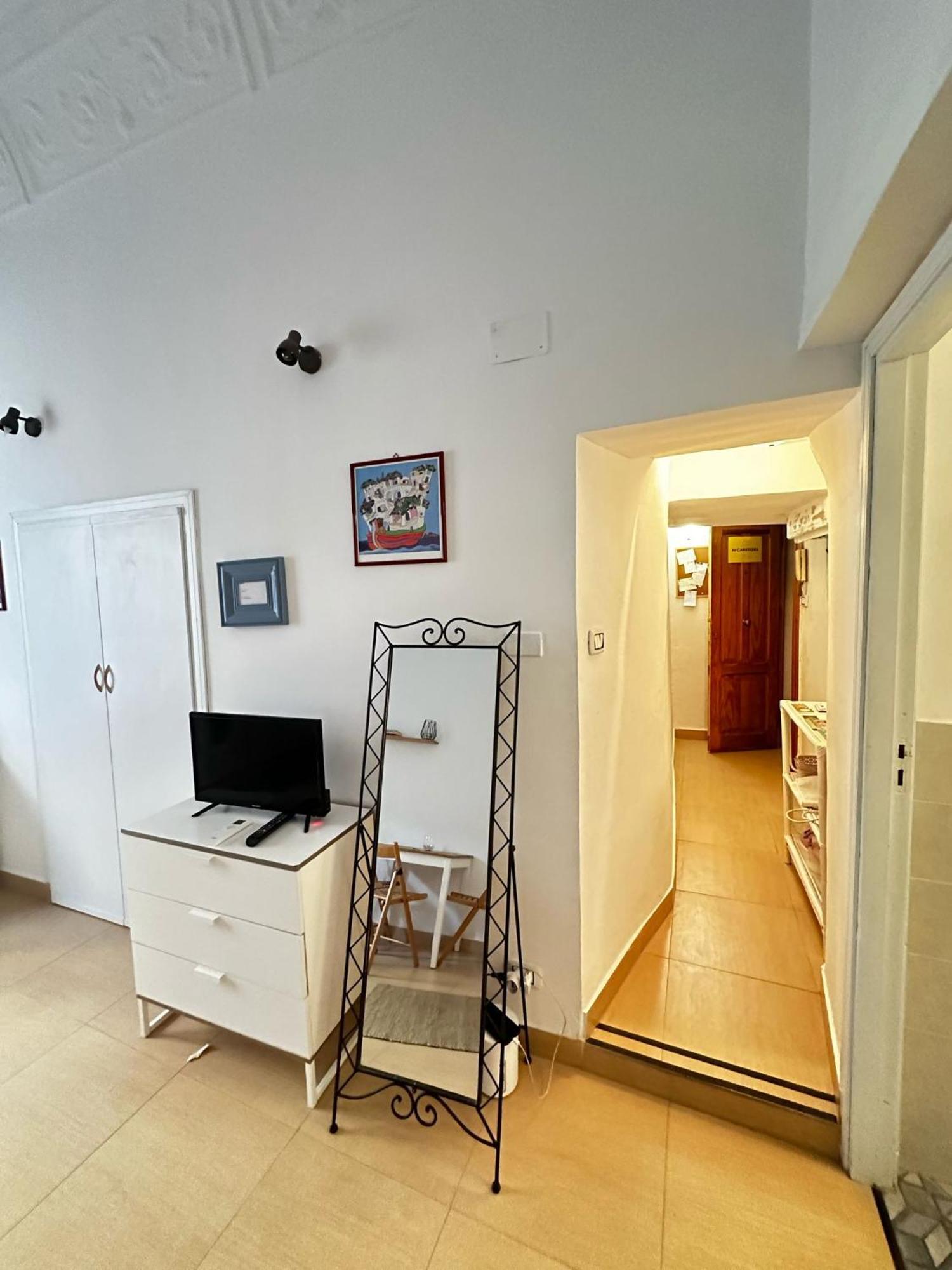 Via Zara Hostel Palermo Ngoại thất bức ảnh