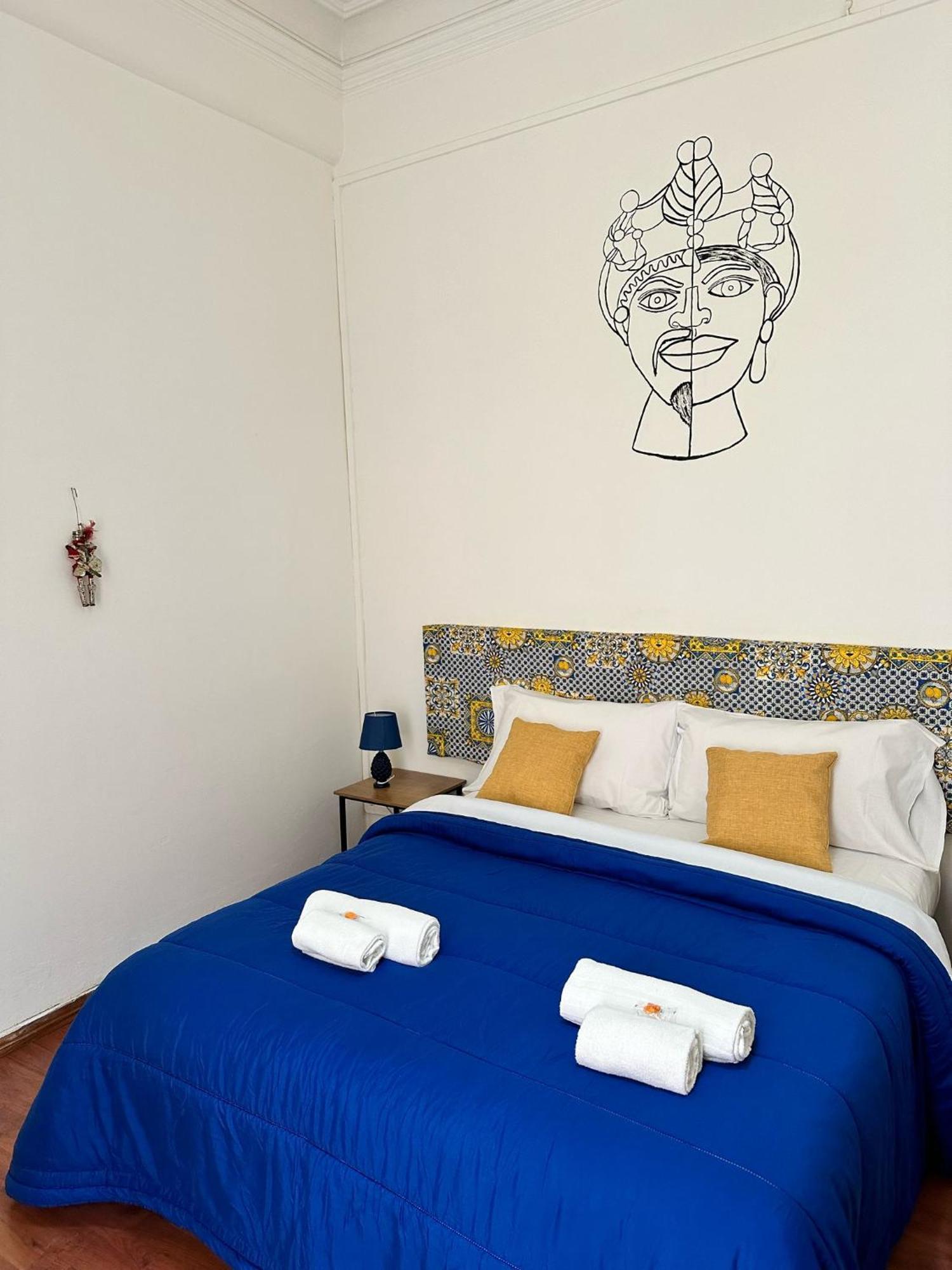 Via Zara Hostel Palermo Ngoại thất bức ảnh