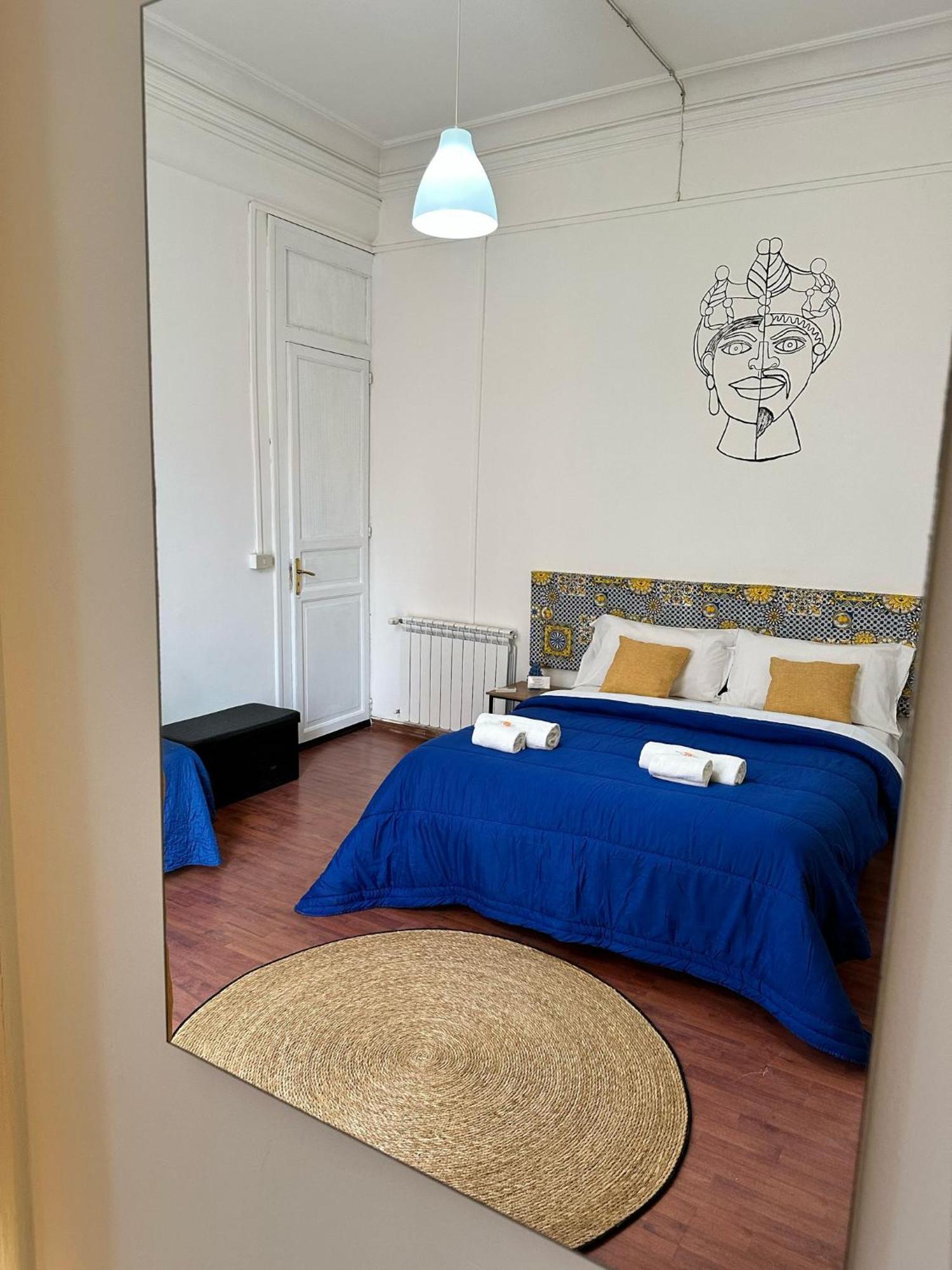 Via Zara Hostel Palermo Ngoại thất bức ảnh